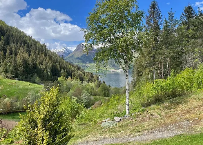 Tunold Gard - Karhus